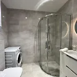 Helen & Friends 3 Bedrooms Apartment *