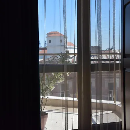 Helen & Friends 3-Bedrooms Seaview Apartment Апартаменты