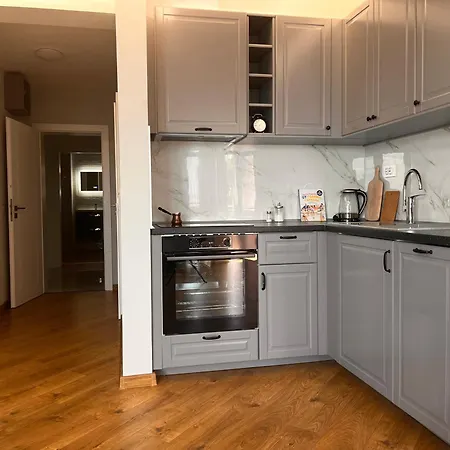 Helen & Friends 3 Bedrooms