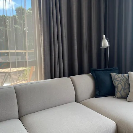 Helen & Friends 3-Bedrooms Seaview Apartment *