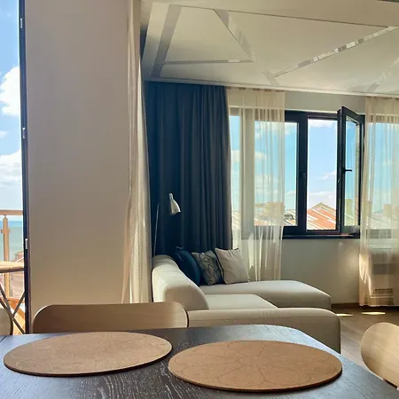 شقة Helen & Friends 3-bedrooms Seaview