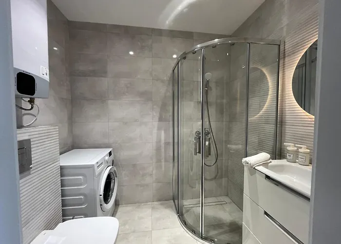 Helen & Friends 3 Bedrooms Apartment *