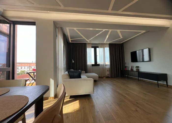 Helen & Friends 3 Bedrooms Balchik